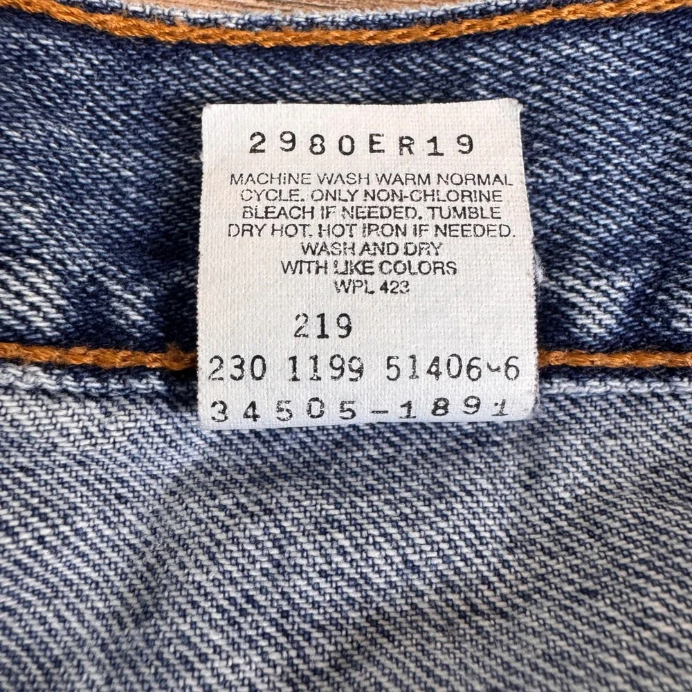 Vintage Levis 505 Regular Fit Denim Shorts Mens 42 Blue Medium Wash Cotton Jorts